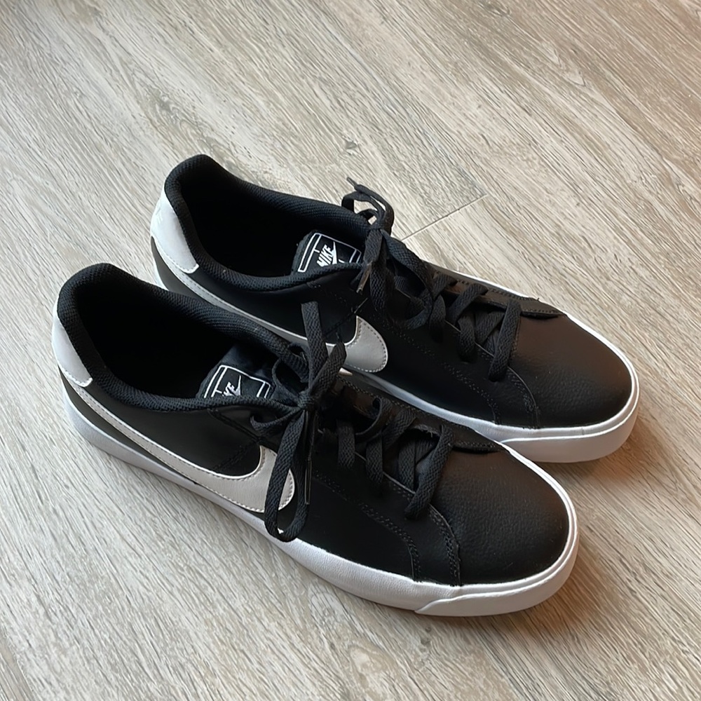 Nike Court Royale AC, Black and White, Size 12 Women’s